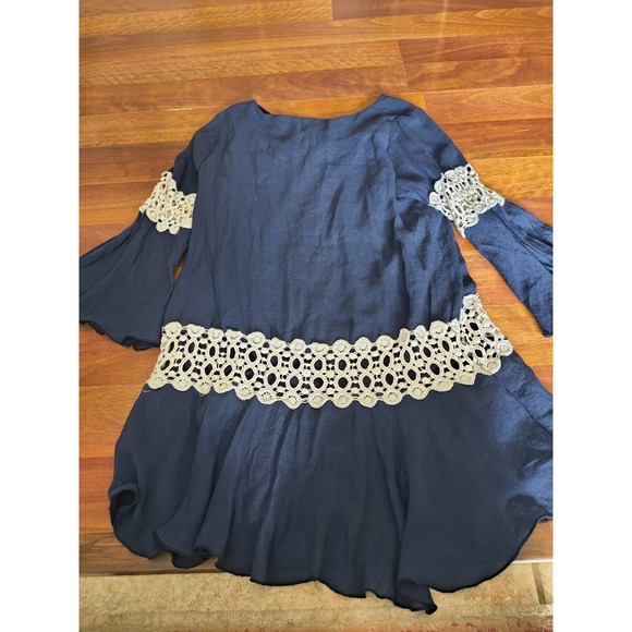 SASSYBLING Chic Boho Navy Sheer Lined Crocheted Dress Size Small Bell Sleeve - Picture 1 of 4